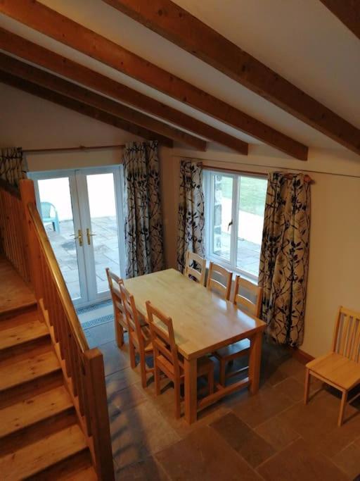 Apartamento The Barn. Carmarthen Exterior foto